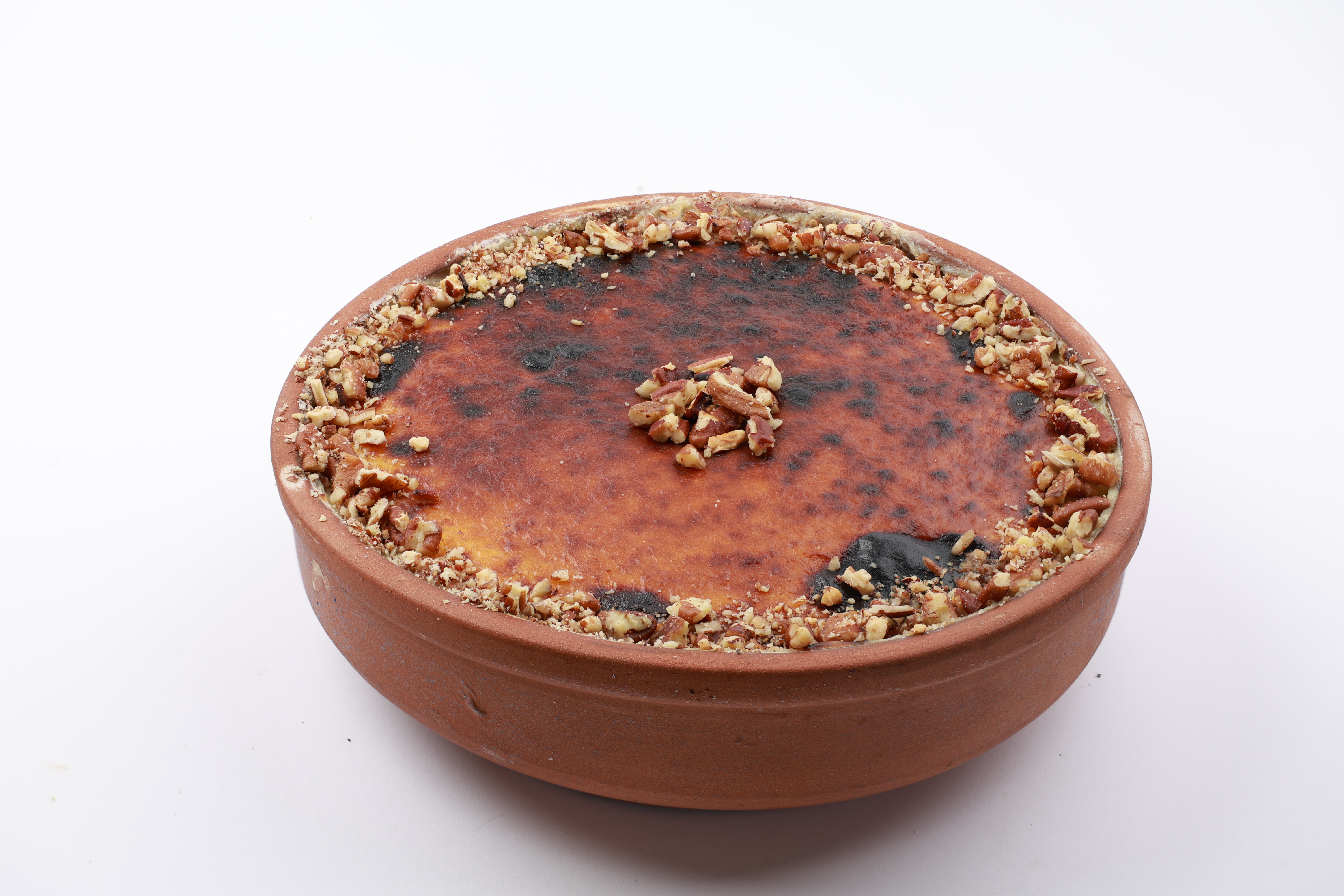 طاجن ام علي بالتمر والبيكان كبير