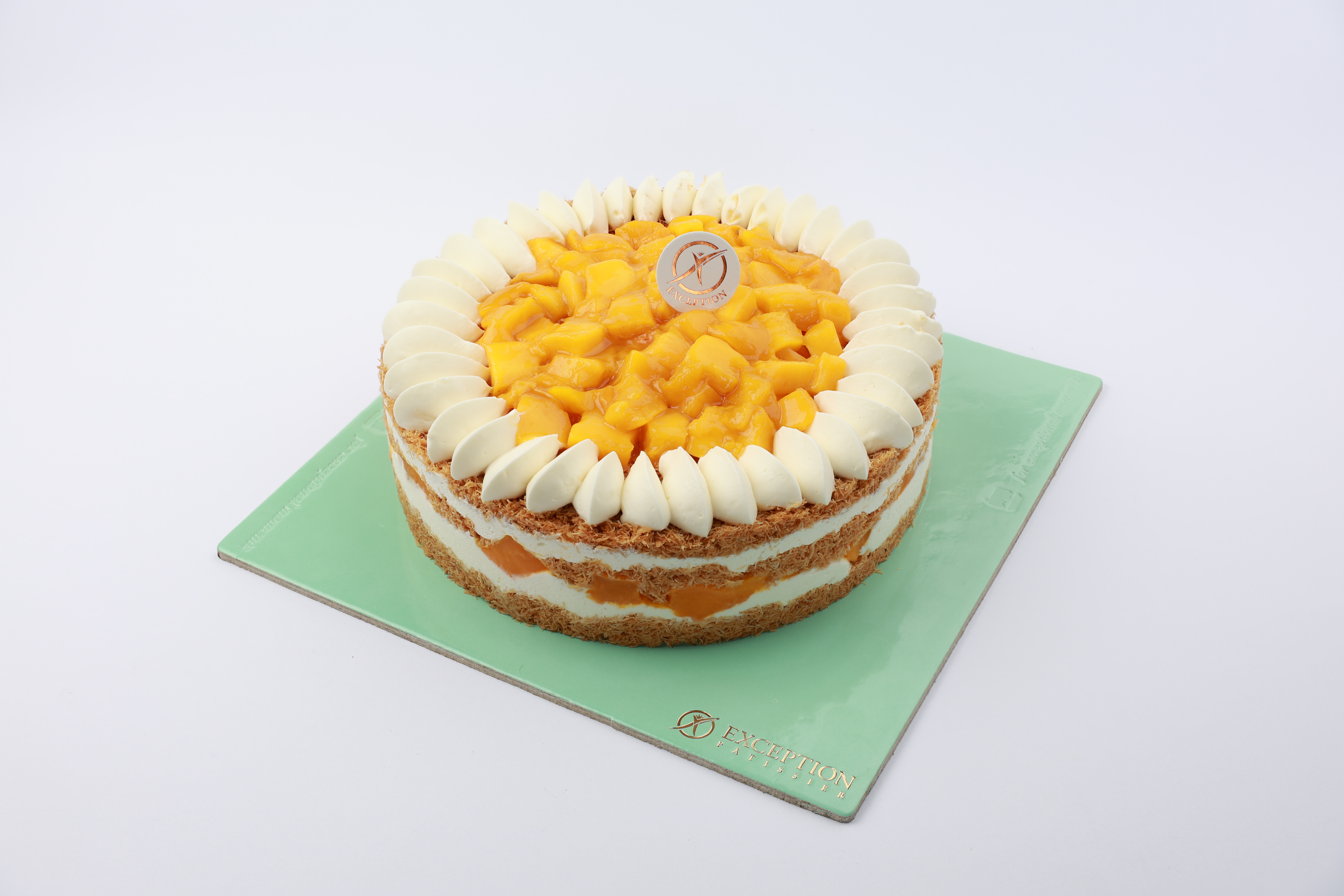 تورتة كنافة بالمانجو