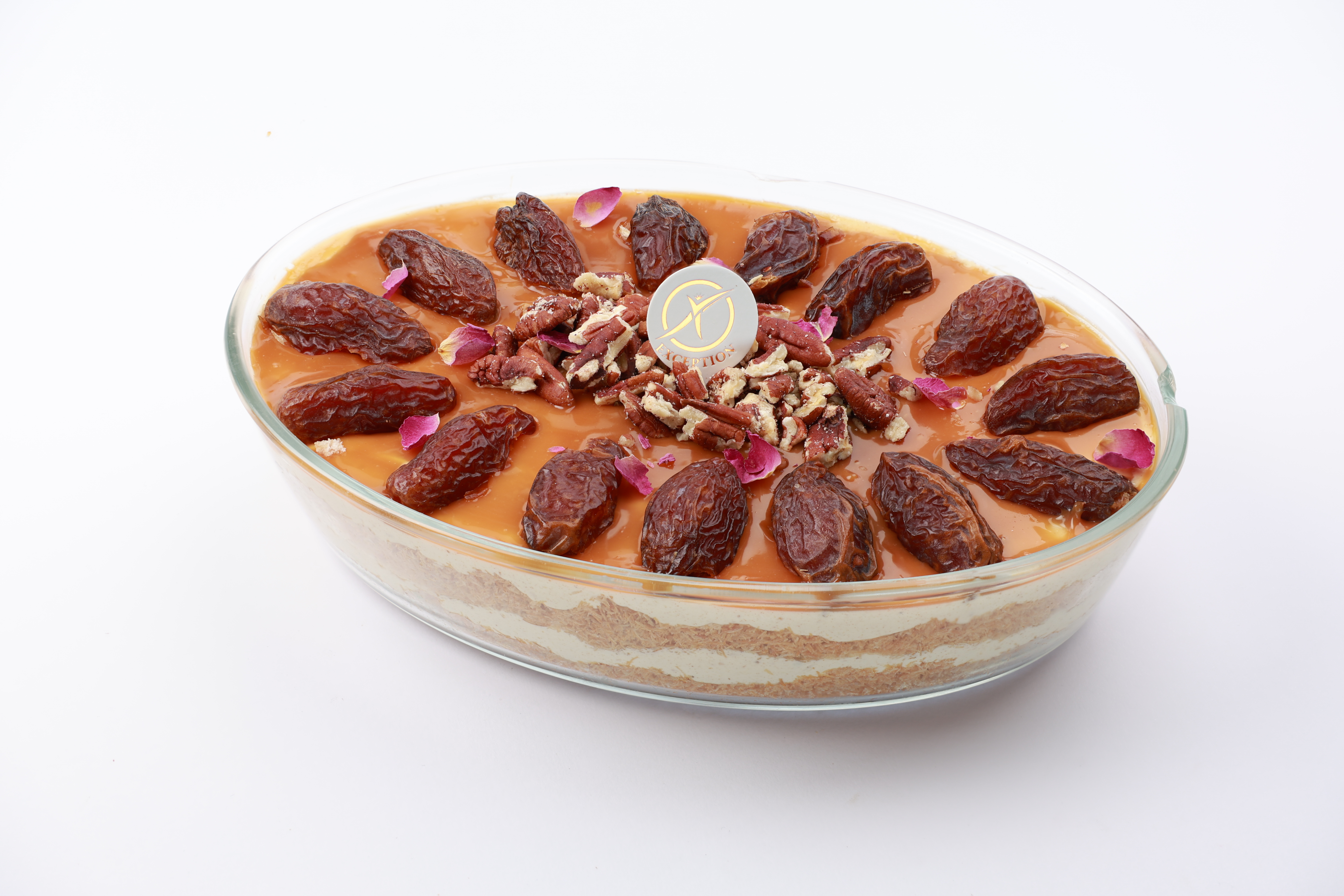 كنافة تشيز كيك بالتمر والهيل